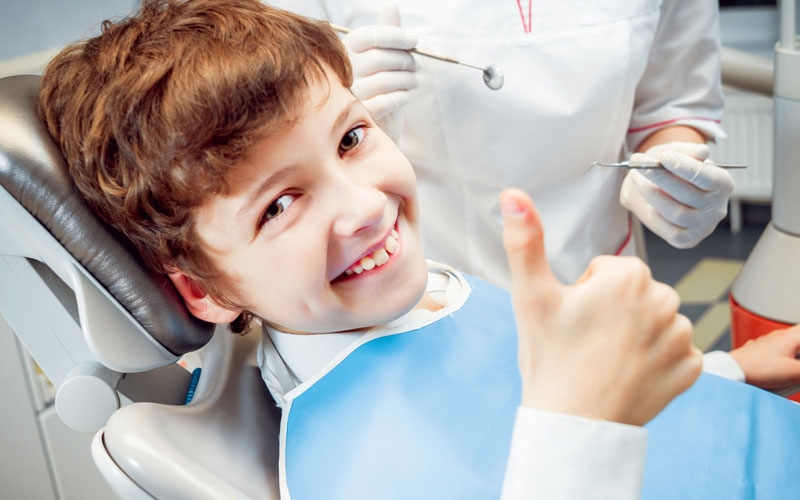 متخصص دندانپزشکی کودکان و اطفال